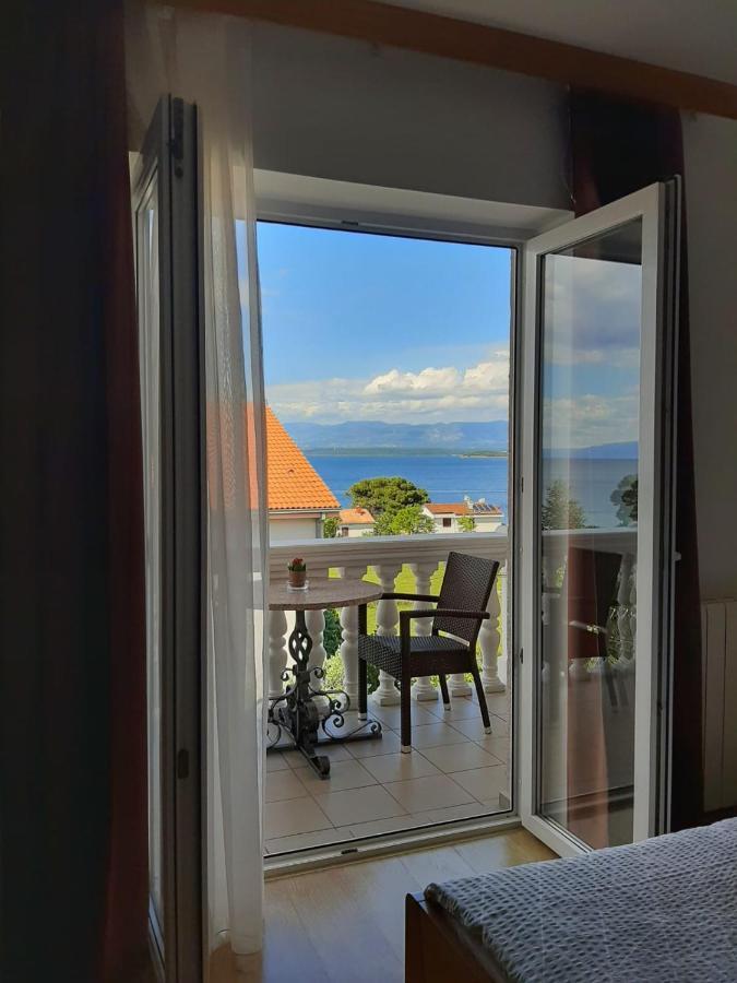 Bed and Breakfast Pansion Katarina Malinska Exteriér fotografie